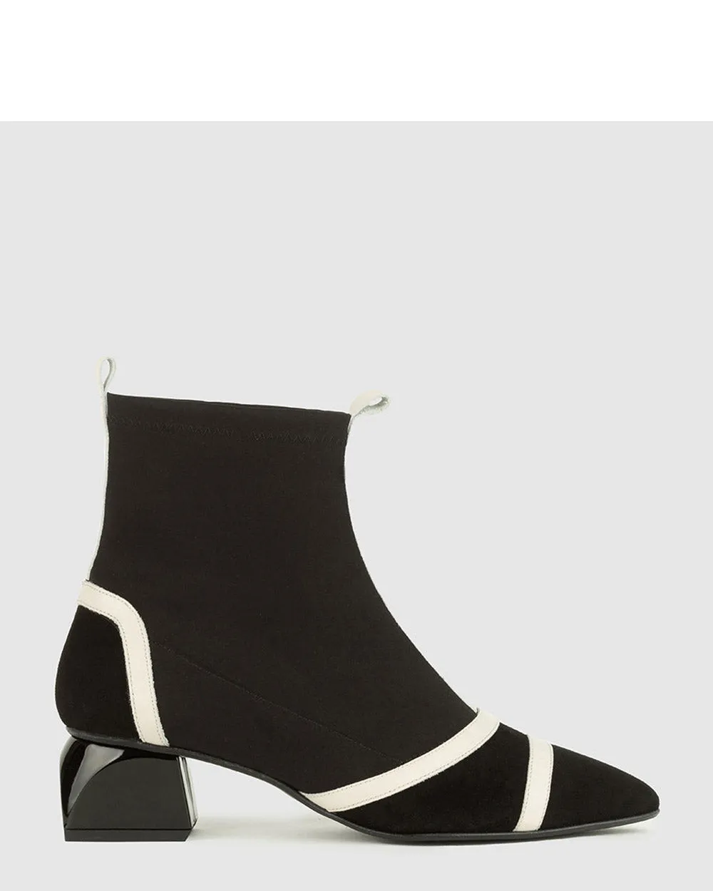 Dansi 5961 Black & Cream Ankle Boot