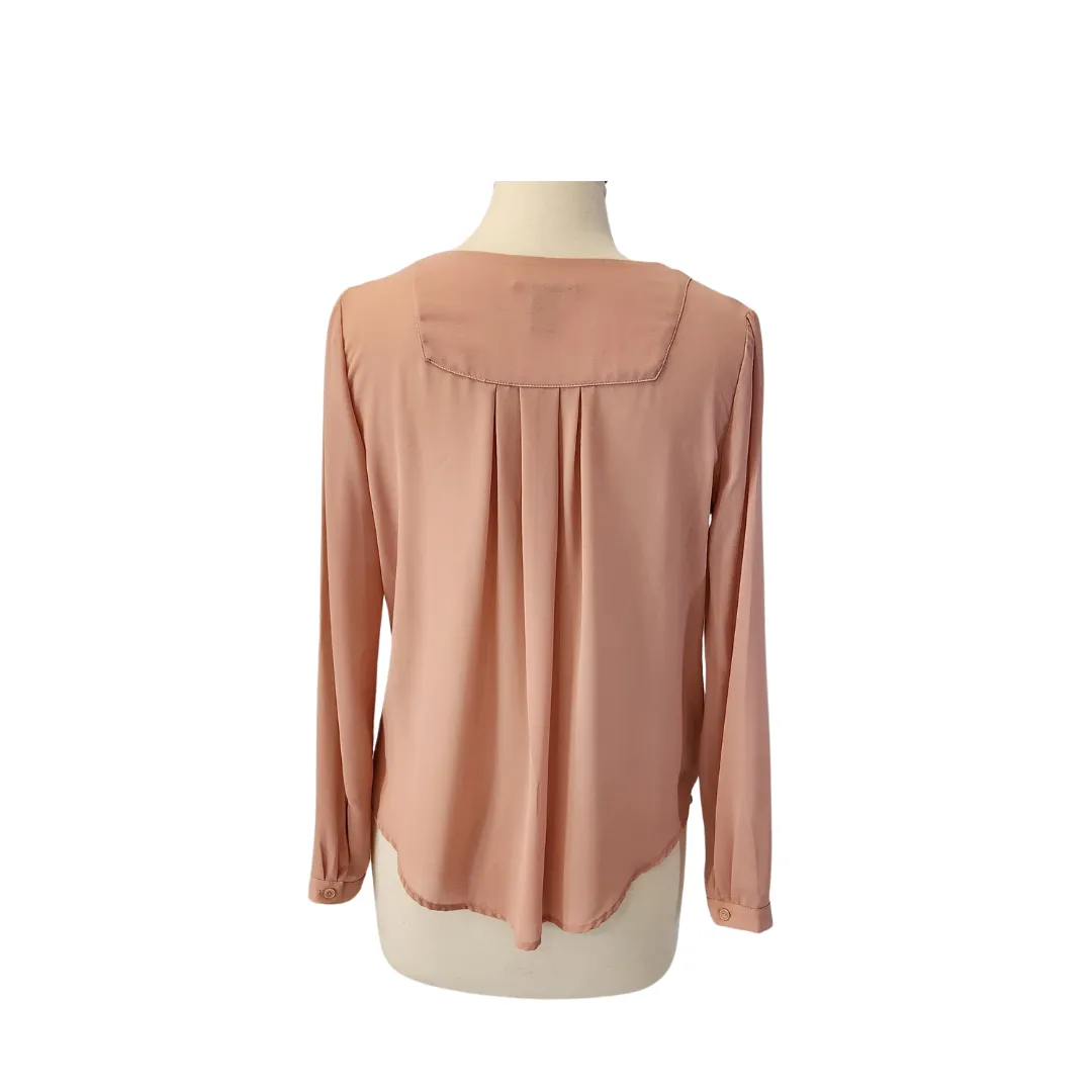 Forever 21 Light Pink Sheer V-neck top | Gently Used |